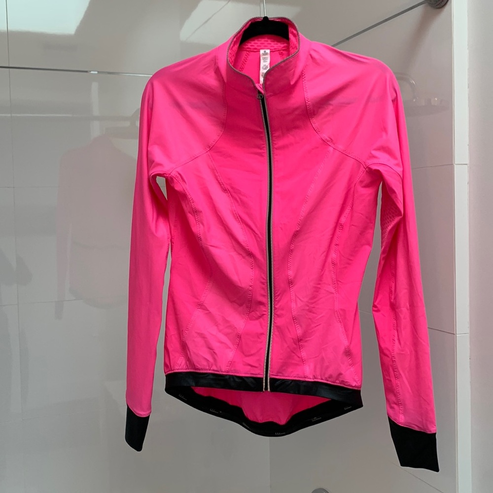 Lululemon Hot Pink Paceline Cycling Jacket sz 6